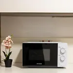 Luxury With Pool And Terrace, Location * סליאמה