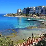 Luxury With Pool And Terrace, Location Apartamento *