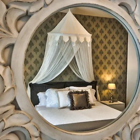 Luxury With Pool And Terrace, Location Appartement *