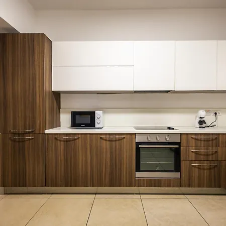 Luxury With Pool And Terrace, Location * Sliema