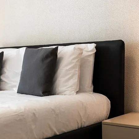 Luxury With Pool And Terrace, Location * Sliema