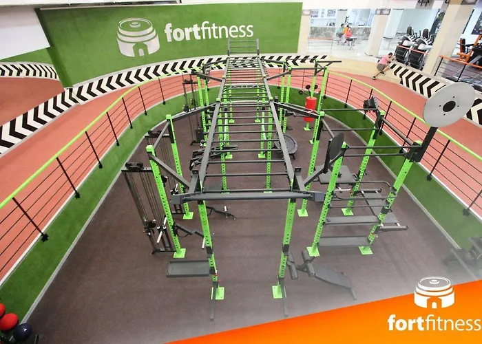 Luxury With Pool And Terrace, Location Apartamento