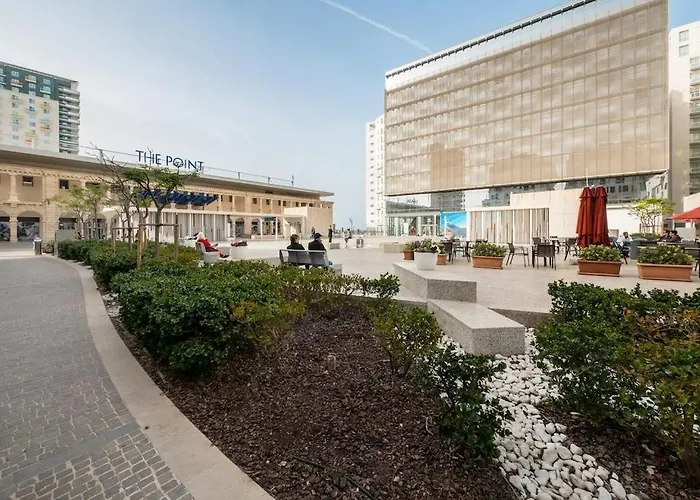 Apartamento Luxury With Pool And Terrace, Location Sliema