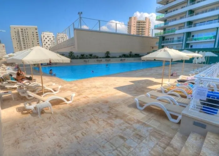 Apartamento Luxury With Pool And Terrace, Location