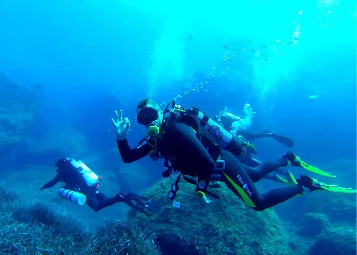 Luxury With Pool And Terrace, Location Sliema