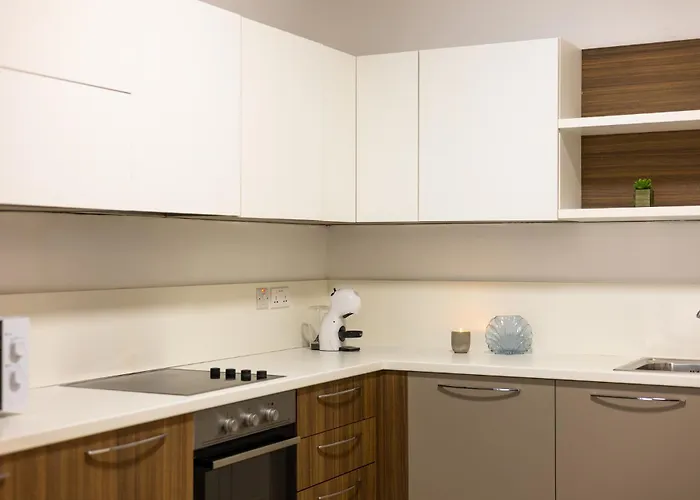 Luxury With Pool And Terrace, Location * Sliema