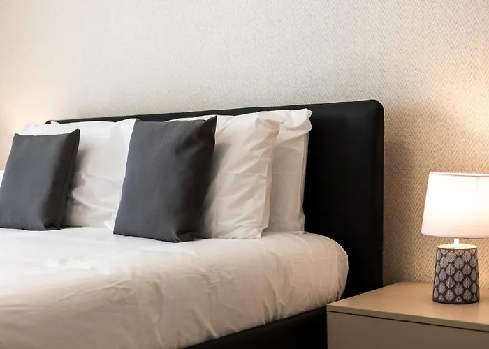 Luxury With Pool And Terrace, Location * Sliema